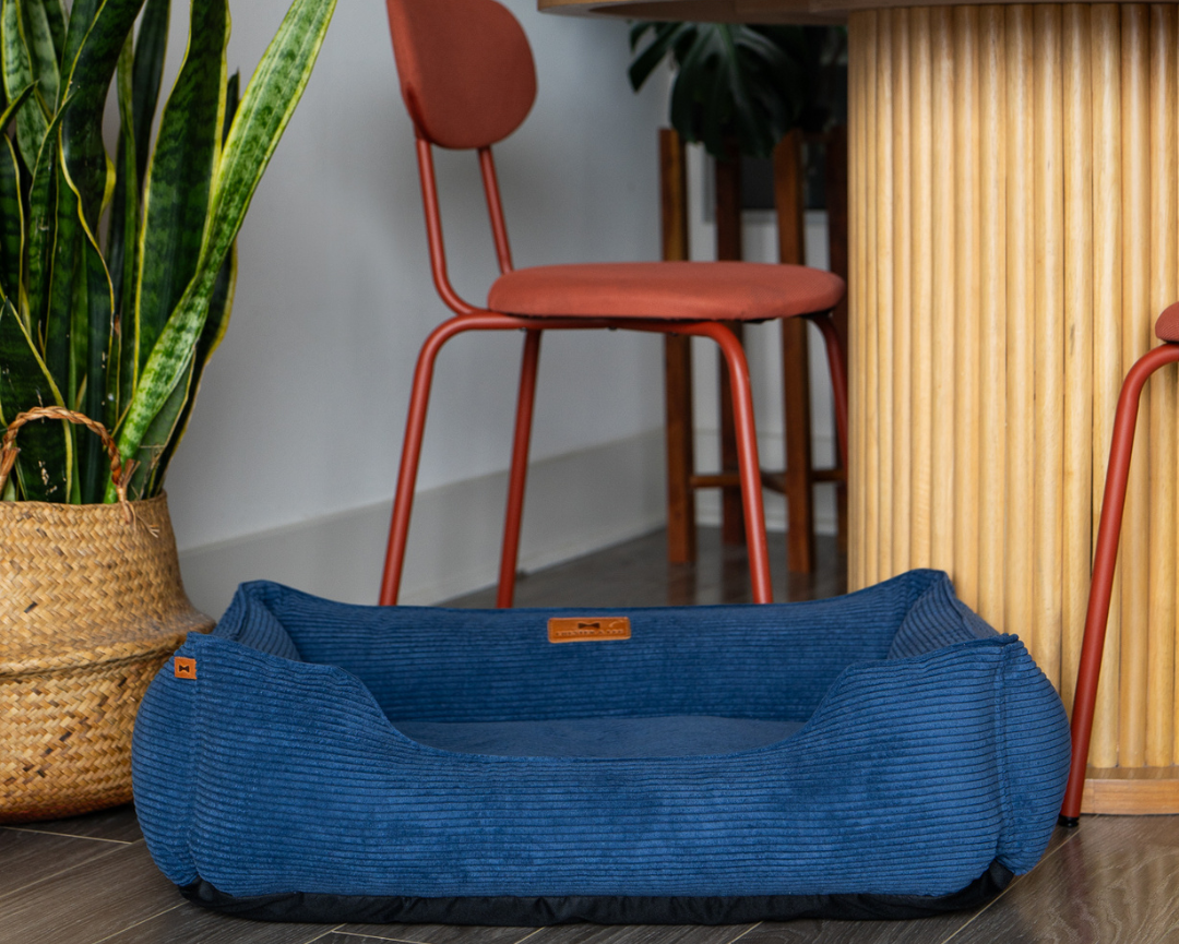 Chester & Lee Fancy Corduroy Sleeper Dog Bed – Blue
