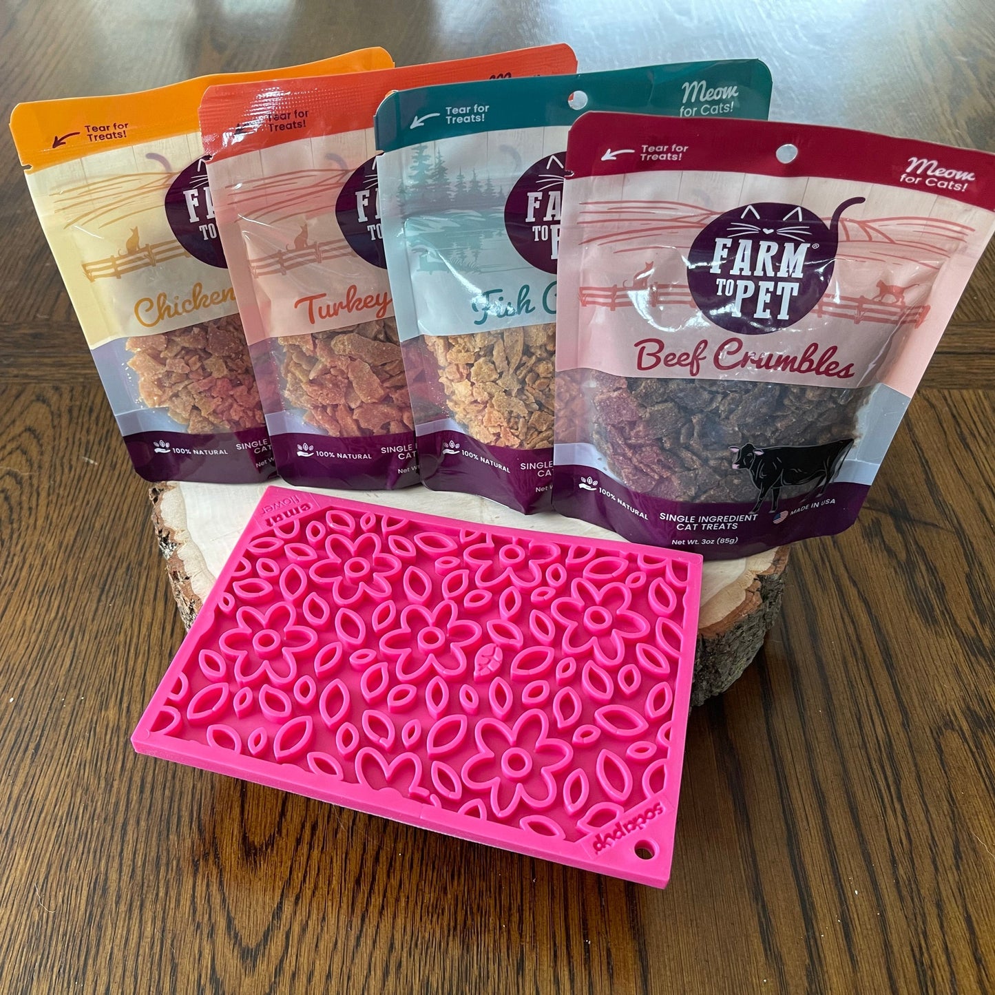 Turkey Crumbles for Cats | Single-Ingredient, Grain-Free Cat Treats