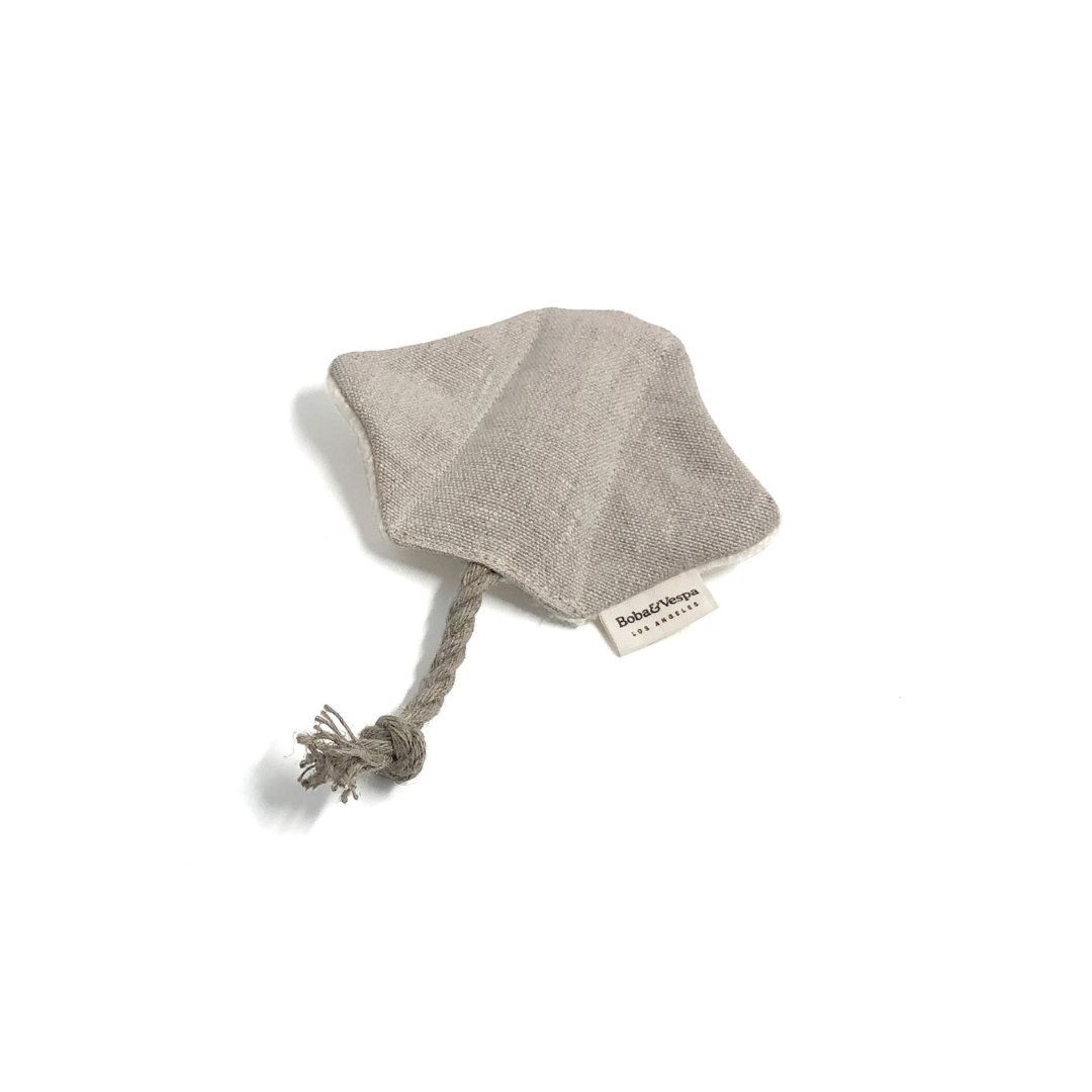 Organic Stingray Cat Toy — Hemp Cotton, Buckwheat & Catnip